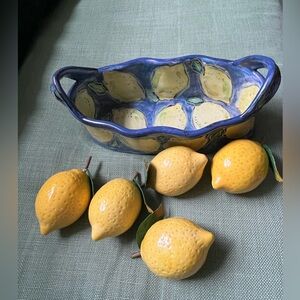 Vintage Set of Majolica Ceramic Lemons and Lemon Painted Basket Italy